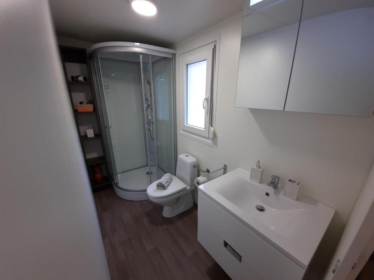 Chalet And Apartment Zonir With Sauna โคบาริด ภายนอก รูปภาพ