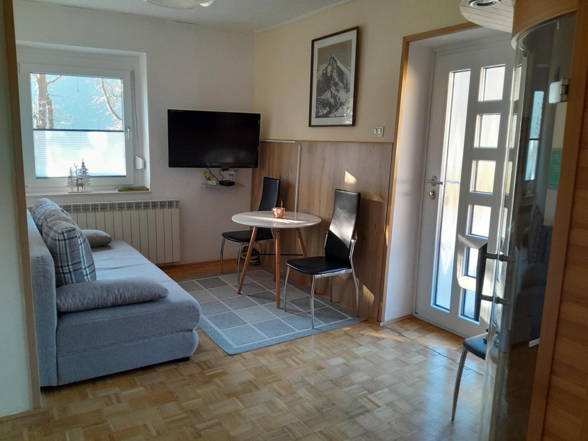 Chalet And Apartment Zonir With Sauna โคบาริด ภายนอก รูปภาพ